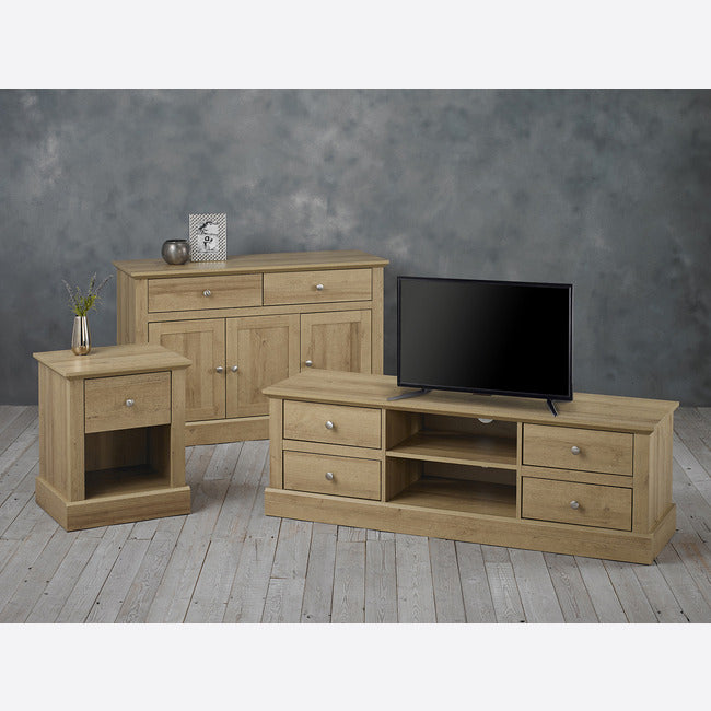 Devon Country Style Wood Living Room Furniture Range - Oak - 3 Door 2 Drawer Sideboard