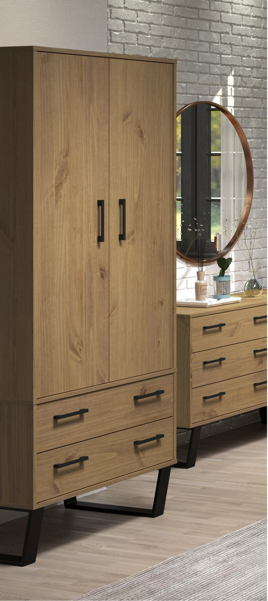 Texas 2 Door 2 Drawer Wardrobe